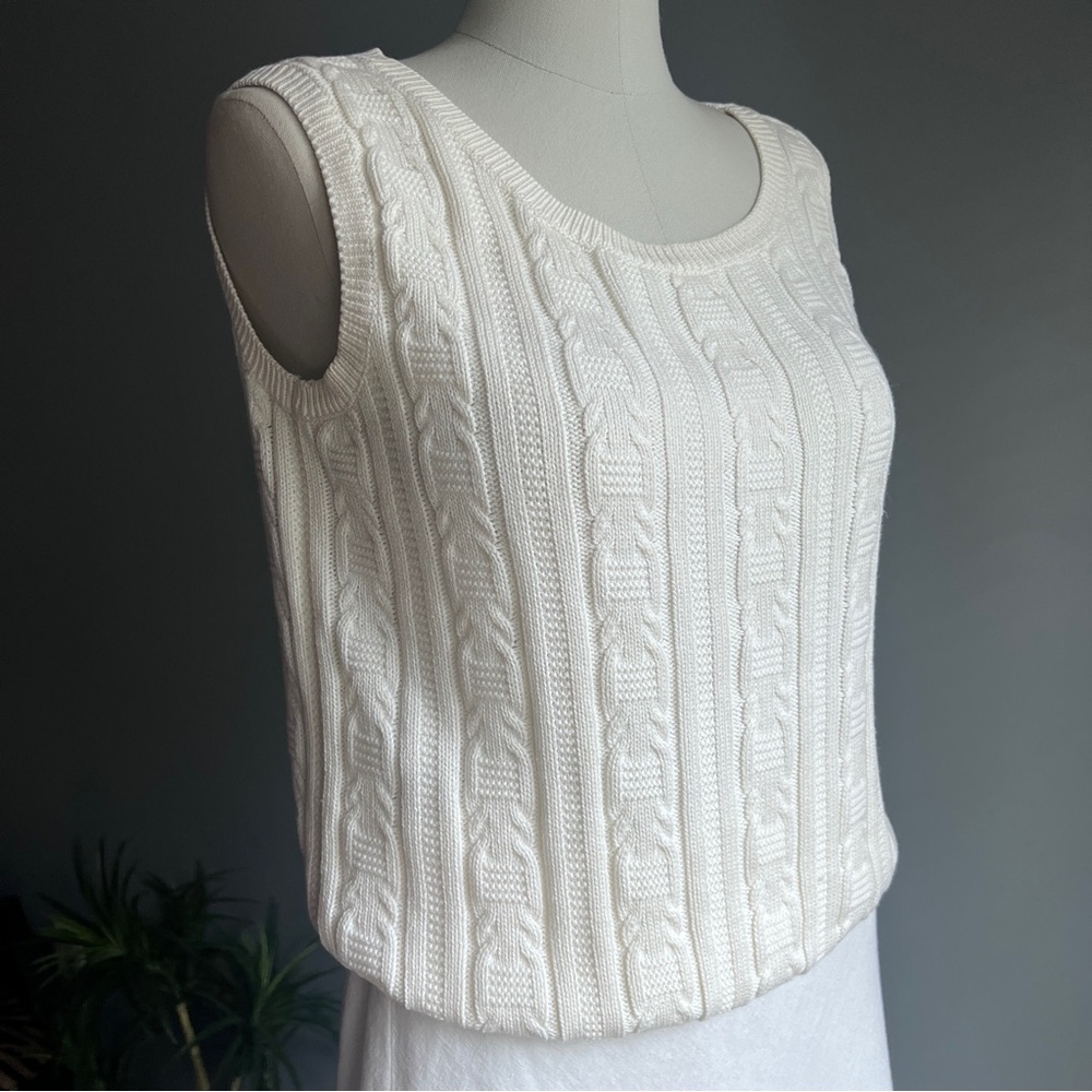 Jones New York Winter White Cable Knit Sweater Size Medium - Picture 4 of 4